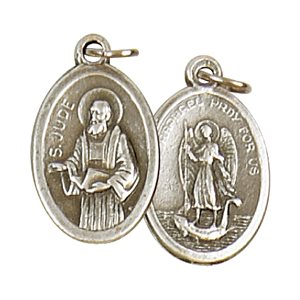 Médaille Saint Jude et Saint Raphaël, métal oxydé / un