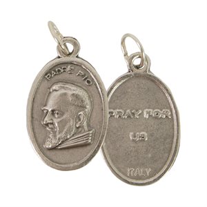 Médaille de Padre Pio, métal oxydé / un