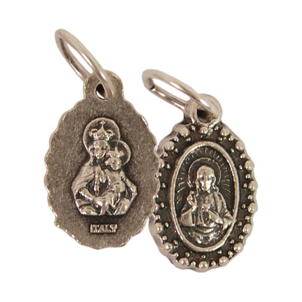 ''Scapular'' Oxidized Medal / ea